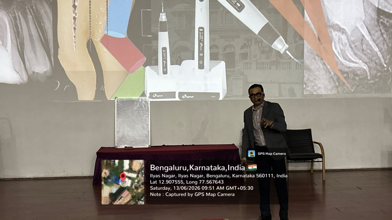 Dr. Sanil Natekar delivering a lecture on Advanced Endodontic Boot Camp